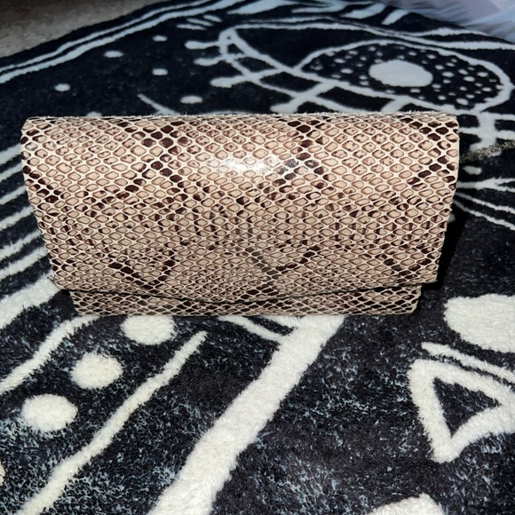 Animal print mini bag with chain strap - Picture 2 of 3